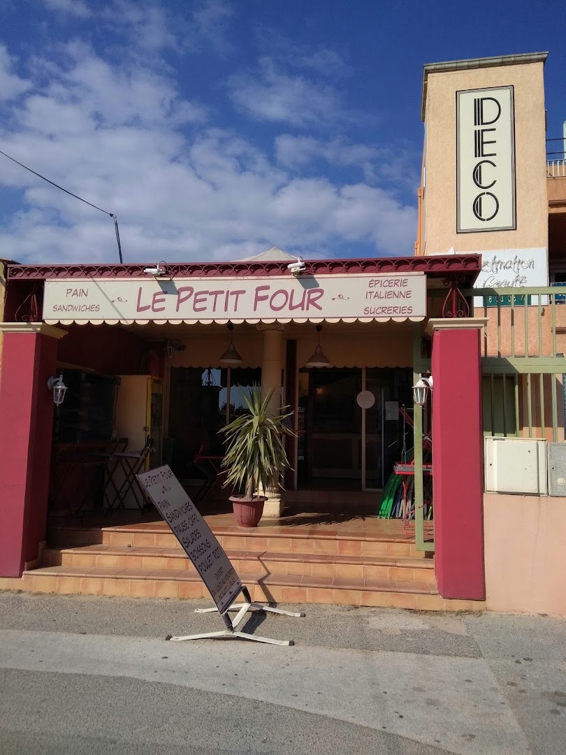 Le Petit Four · Photos 1